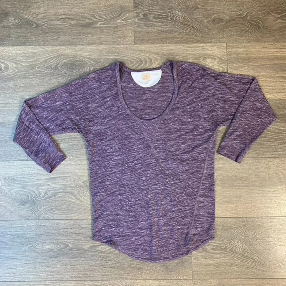 Aritzia Wilfred Free Top Henley 3/4 length sleeve Purple y2k 2000s Size XS - Picture 4 of 15